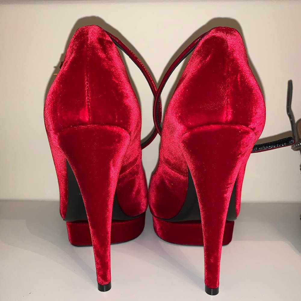 Tom ford red suede platform heels size 8